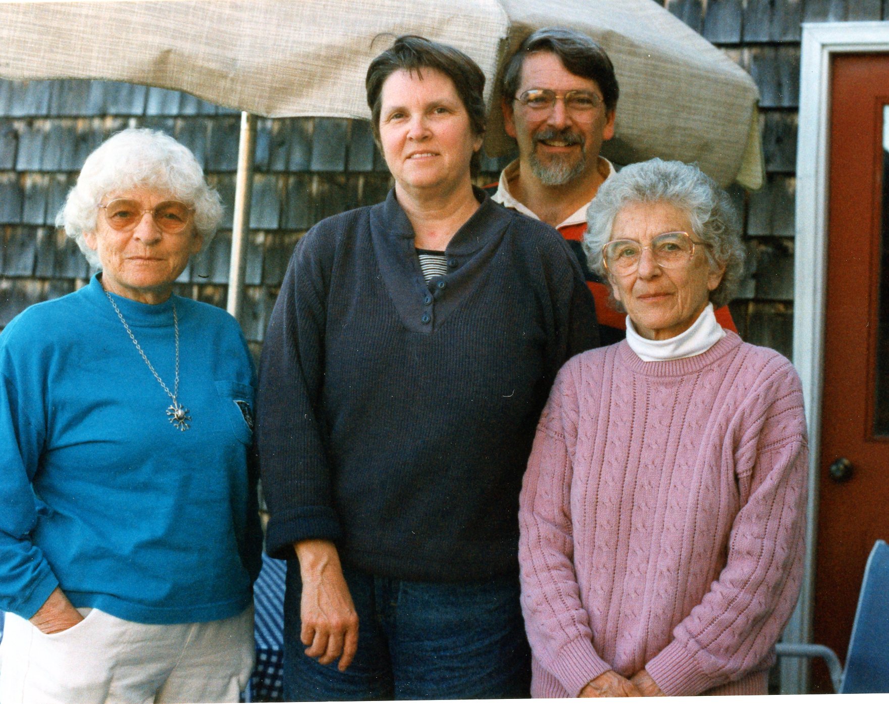 Mimi,Cindy, Peter, Nina
