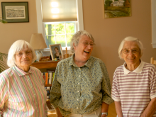 Mimi, Peggy, Nina